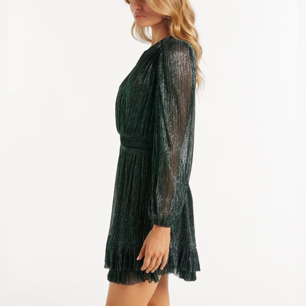 NWT Ever New Goldie Long Sleeve Plisse Dark Green Mini Dress - Picture 3 of 9